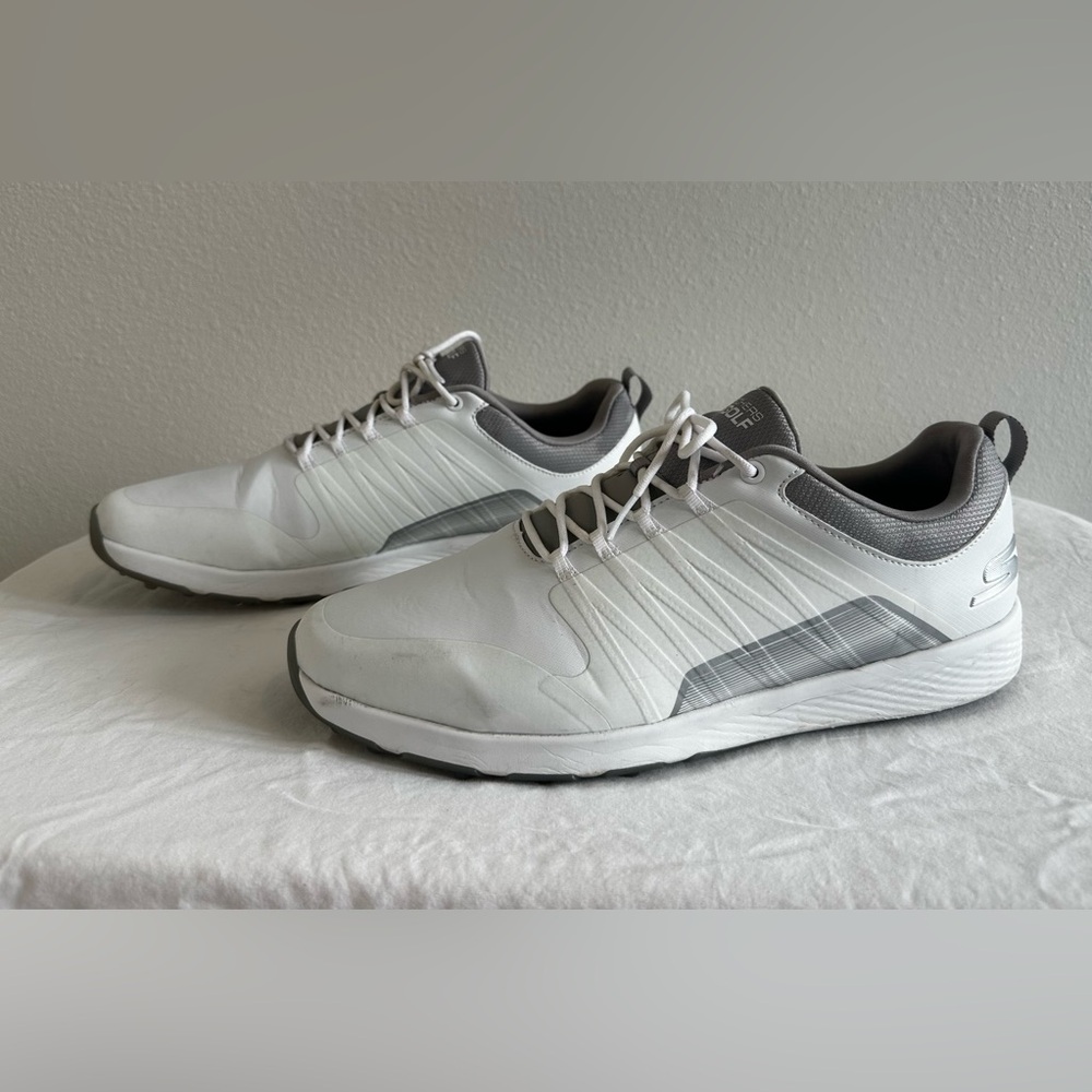 Skechers Men's Go Golf Ultra Go Golf Shoes - White & Grey - Size 10.5